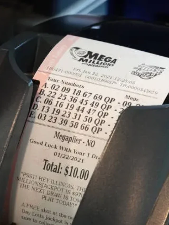 ALERT | Mega Millions ticket worth $2.3 million bought at Norwalk Shop