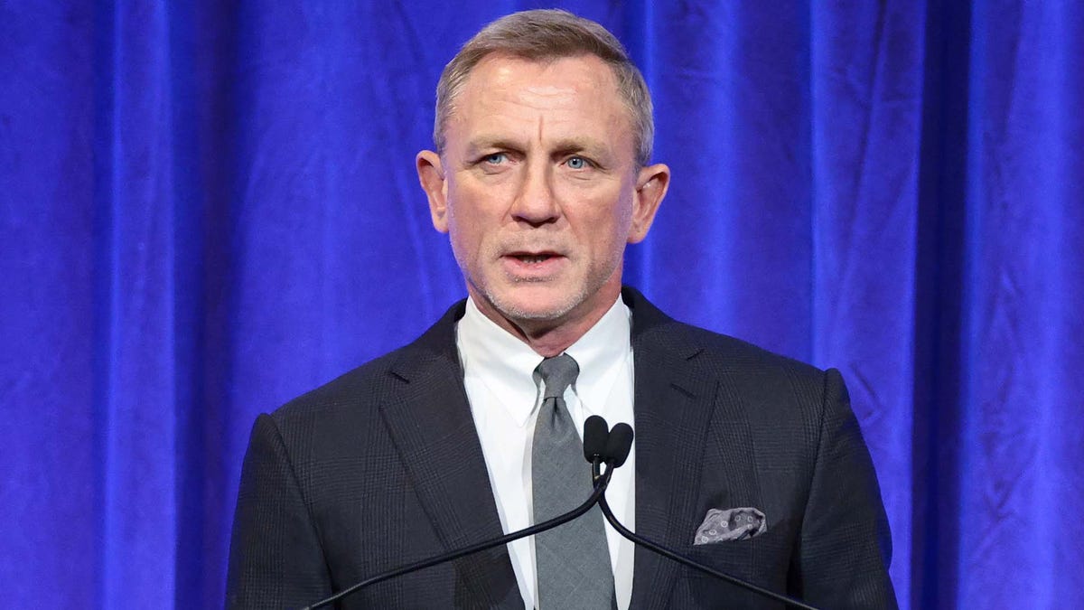 Daniel Craig Cursed Out Netflix’s CEO Over Glass Onion